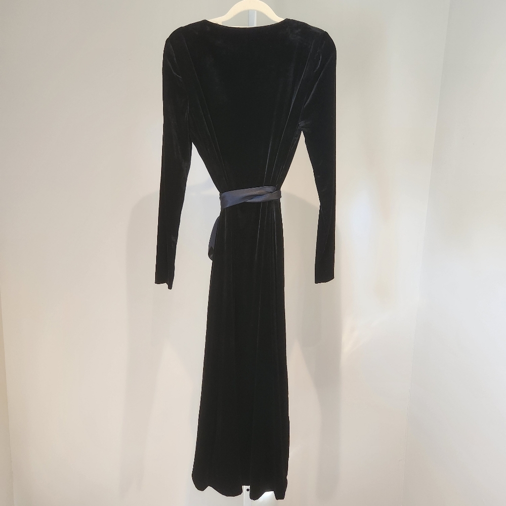 DVF Diane Von Furstenberg Black Velvet Julian Long Wrap Dress Elegant Cocktail 6 - Picture 4 of 12
